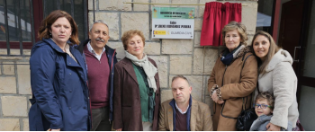 La AVT acompaña el descubrimiento de las placas conmemorativas en memoria de José Ángel de Jesús e Irene Fernández